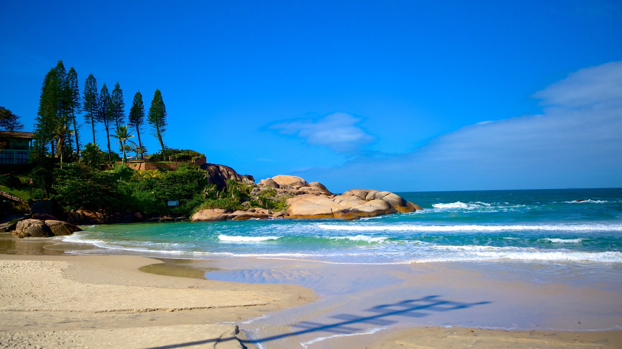 Visite Praia da Joaquina em Lagoa da Conceição | Expedia.com.br